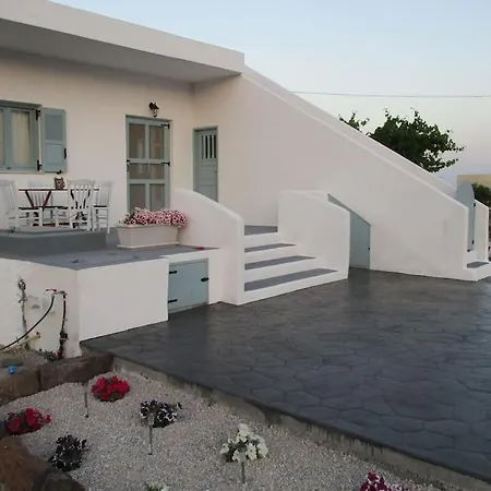 House In Vineyard Villa